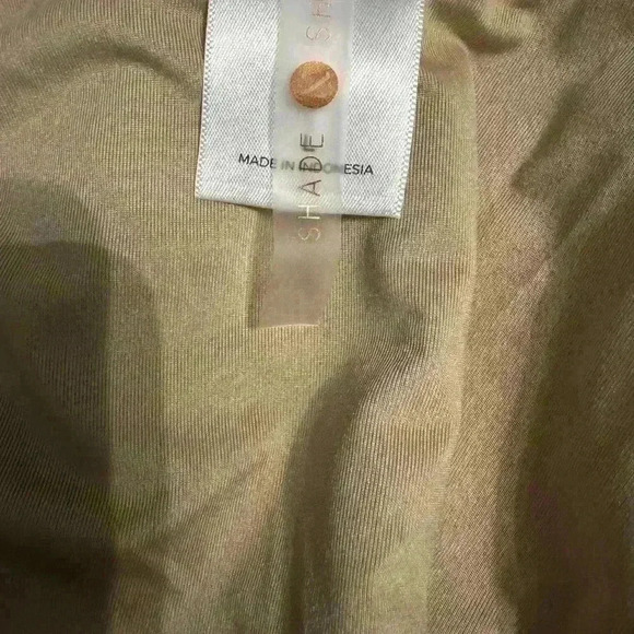 Shade & Shore Green Ribbed Plunge V-neck One Piece Swimsuit Women’s L - Picture 3 of 3